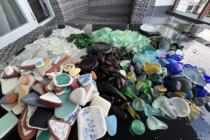 Hike St. Kitts: Sea Glass Discovery at Volcanic Beach - Searching for pirate glass and shipwreck traces