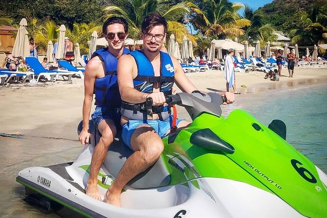 Jet Ski/Waverunner Rental - Riding across Cockleshell Bay and Banana Bay