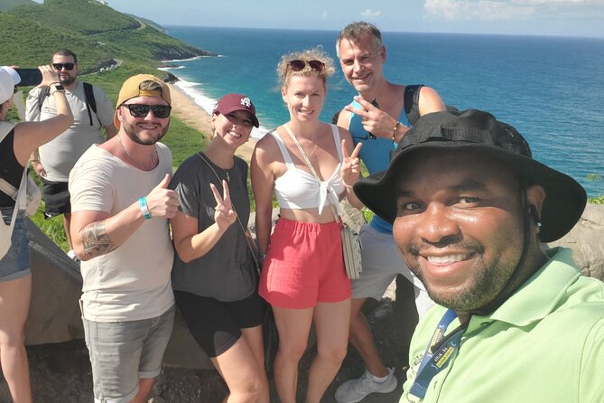 Ken's Scenic Island Tours - A fast introduction to Basseterre