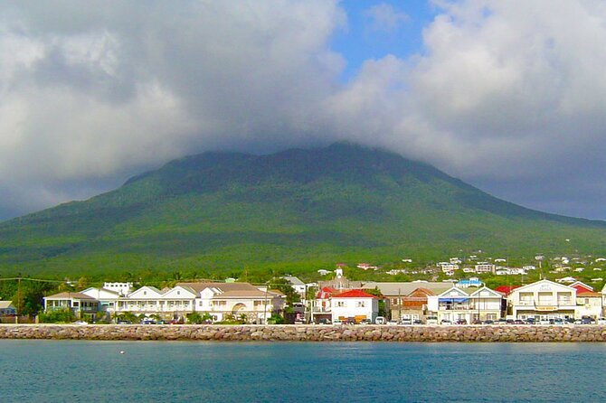 Nevis Historical Walking Tour - Why Charlestown gives this short tour its shape
