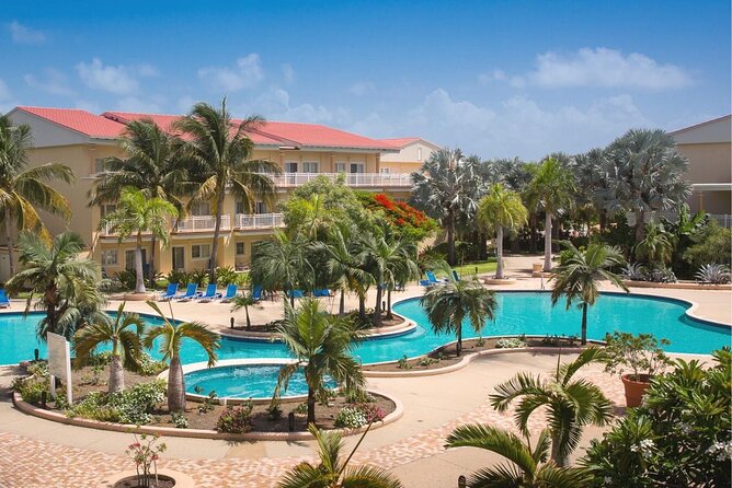 Private Airport Transfers to St. Kitts Marriott and Frigate Bay. - A fast welcome at Golden Rock Airport