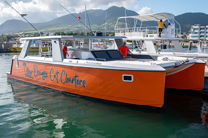 Private Luxury Full day Boat Charter With Lunch - Practical details that matter on the day