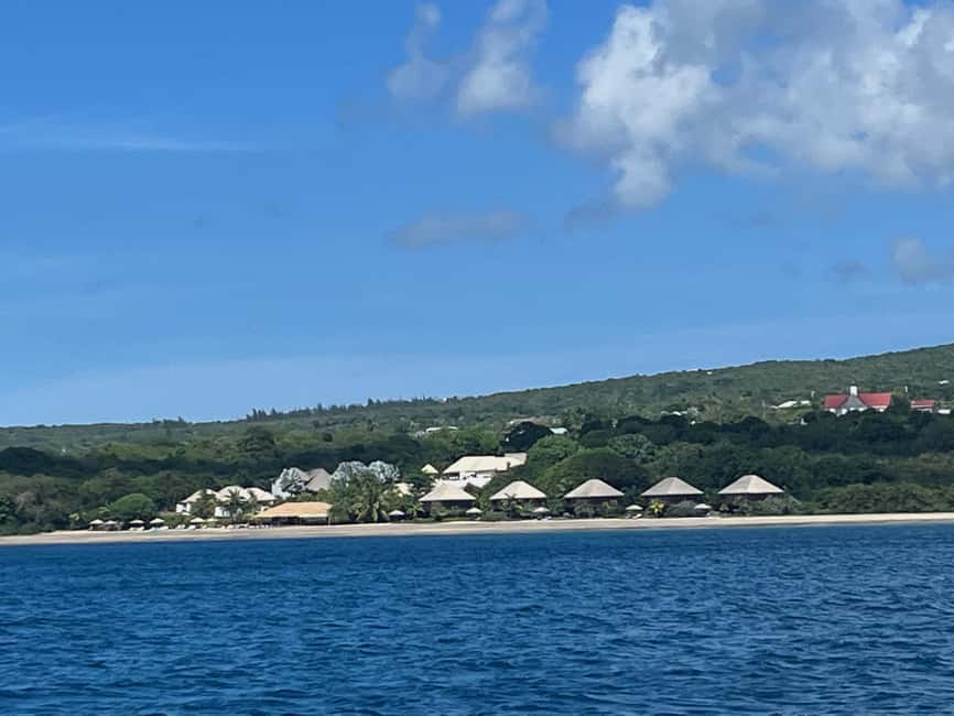 PRIVATE POWER CATAMARAN - Key details to know