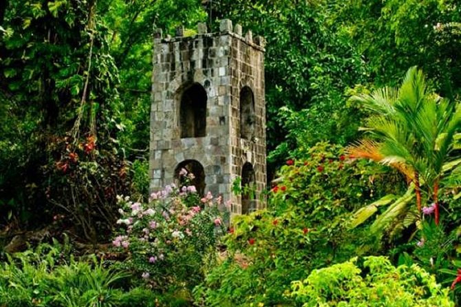 Rosevelt's Special Best of St. Kitts/Panoramic Tour - Timothy Hill supplies the wide view
