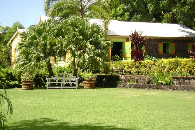Scenic Romney Manor & Timothy Hill or Panoramic Brimstone Hill - What this St. Kitts tour is really designed to do