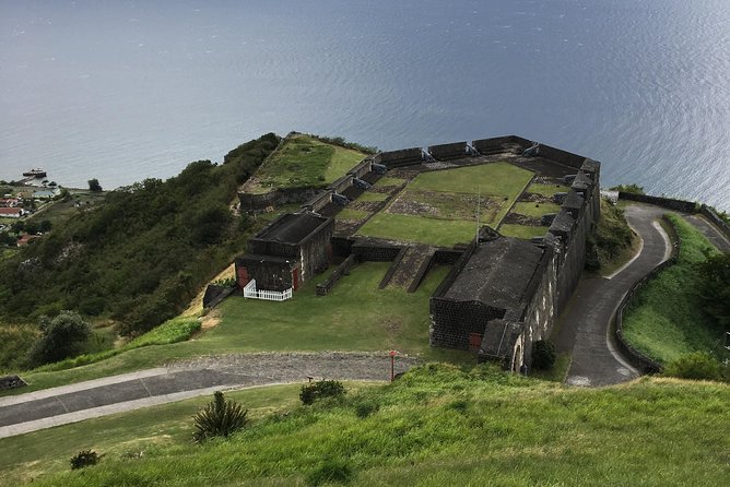 Scenic Romney Manor & Timothy Hill or Panoramic Brimstone Hill - Romney Manor and the Caribelle Batik gardens