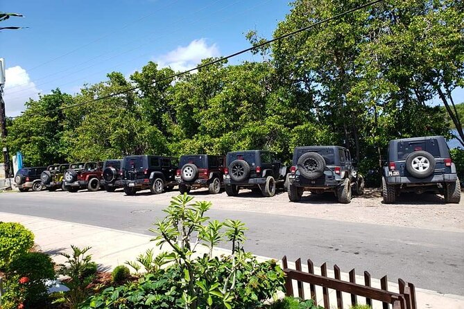 Self Drive 4x4 Off Road Jeep Wrangler & Beach Chill - Guides make the difference